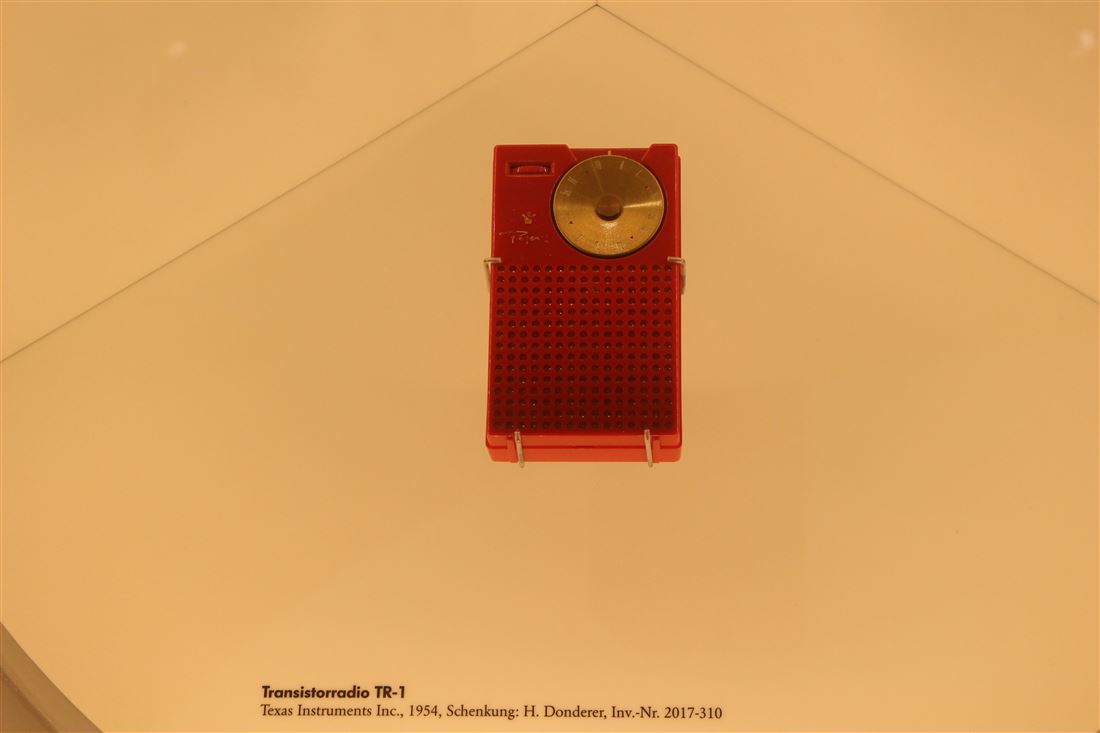 Regency TR-1 Transistor Radio, 1954, the first commercially sold transistor radio made in the USA